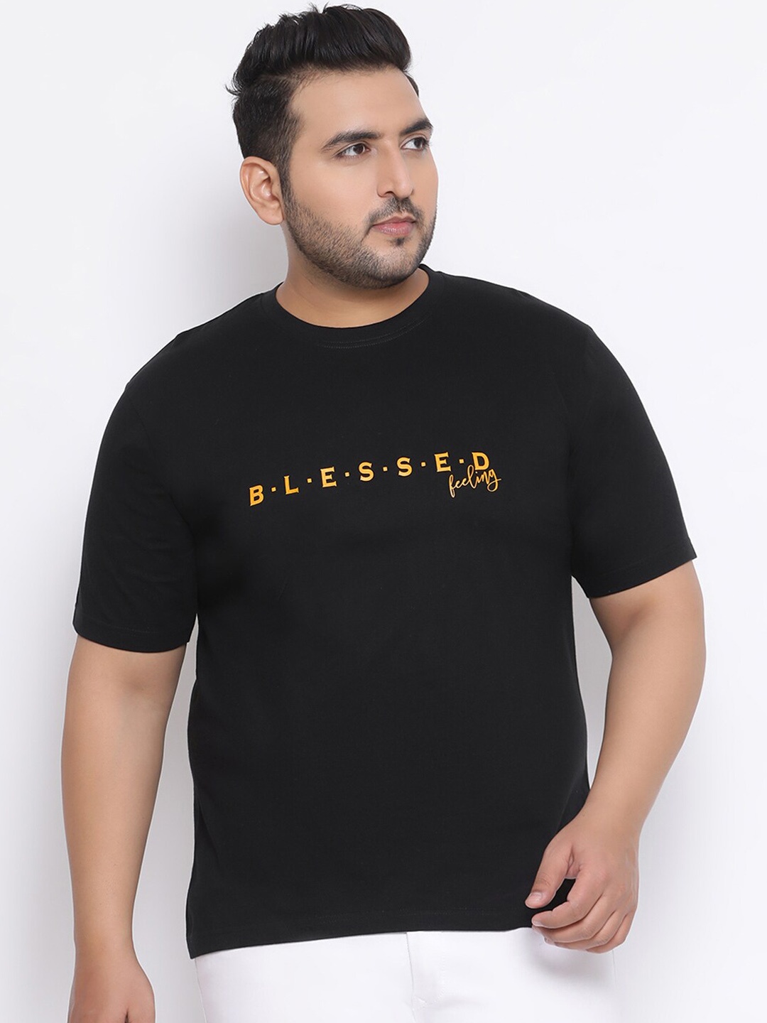 

YOLOCLAN Plus Size Men Black & Orange Printed Round Neck T-shirt