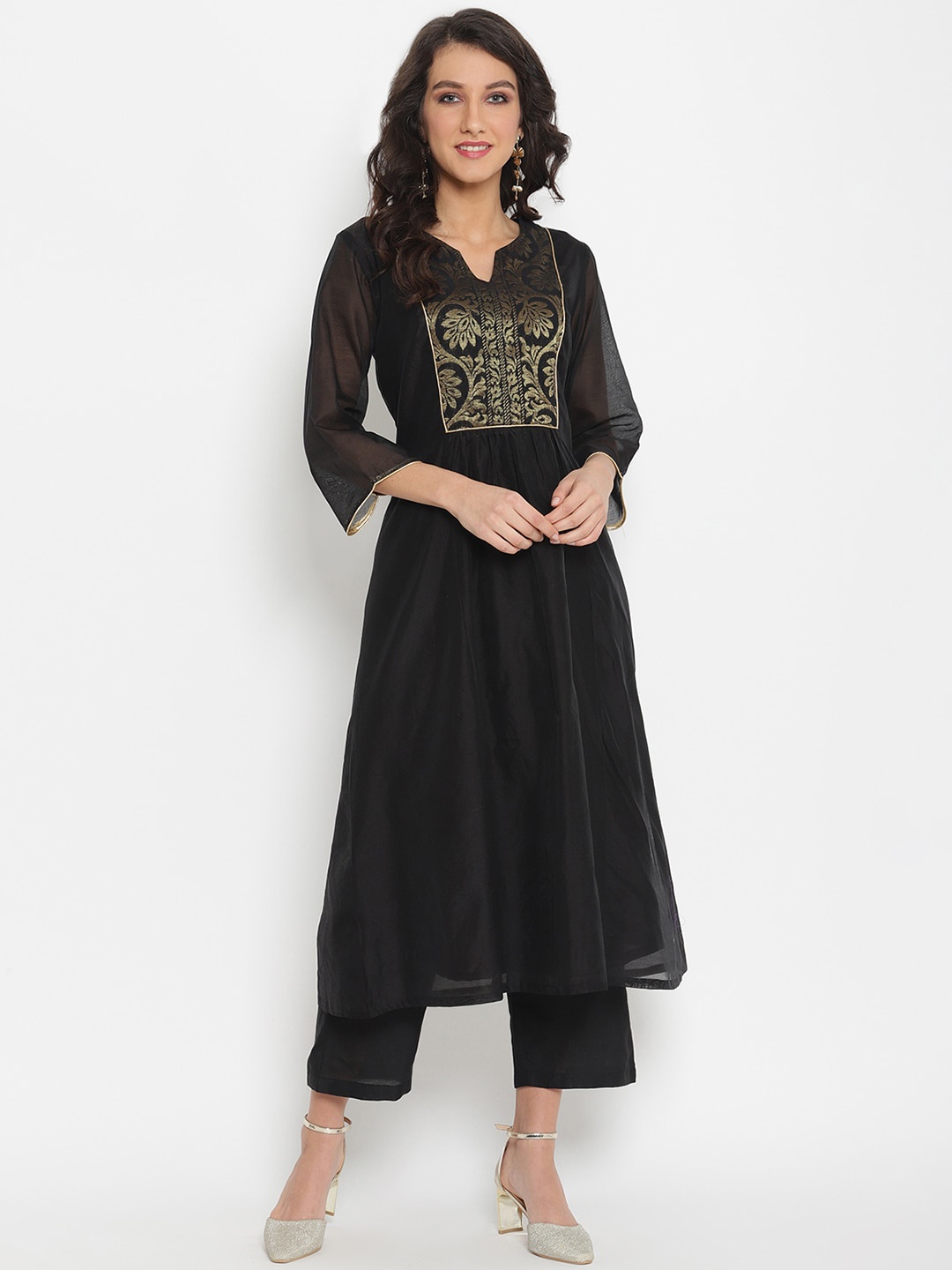 

Abhishti Women Black Yoke Design Kurta with Palazzos