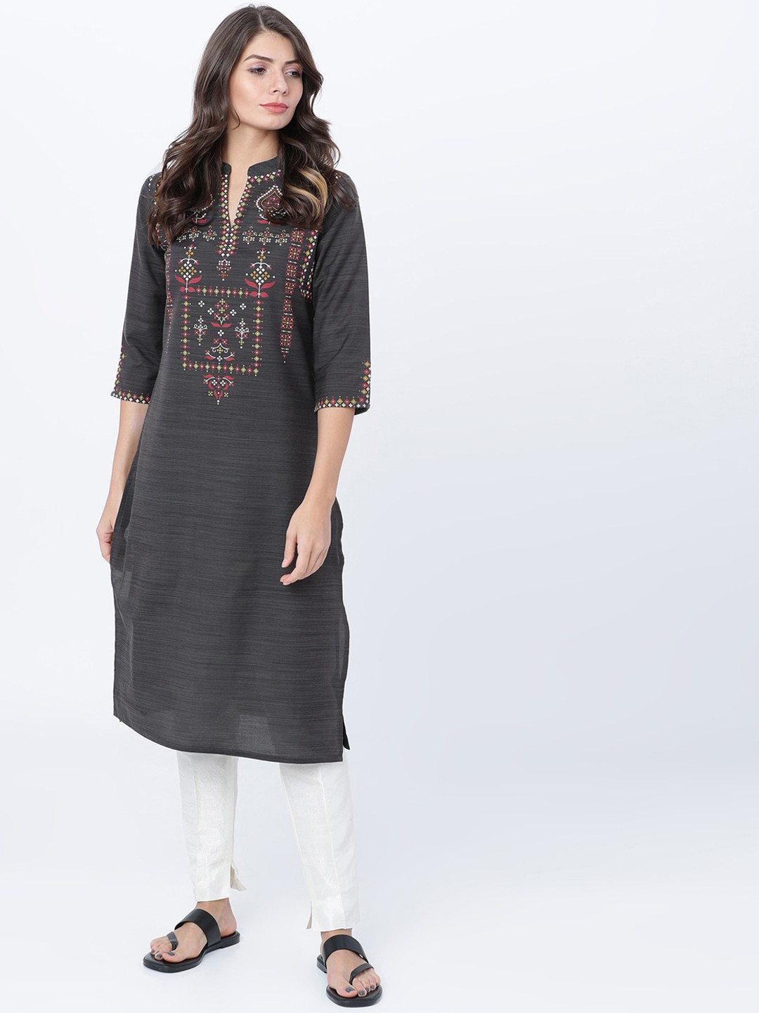 

Vishudh Women Charcoal Grey Printed Straight Kurta