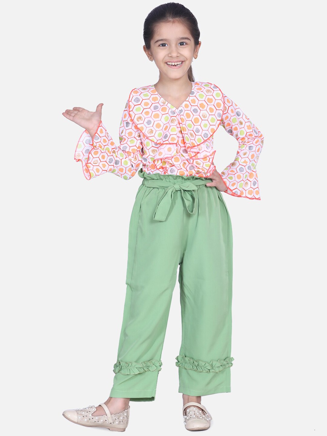 

Cutiekins Girls White & Green Printed Top With Palazzos