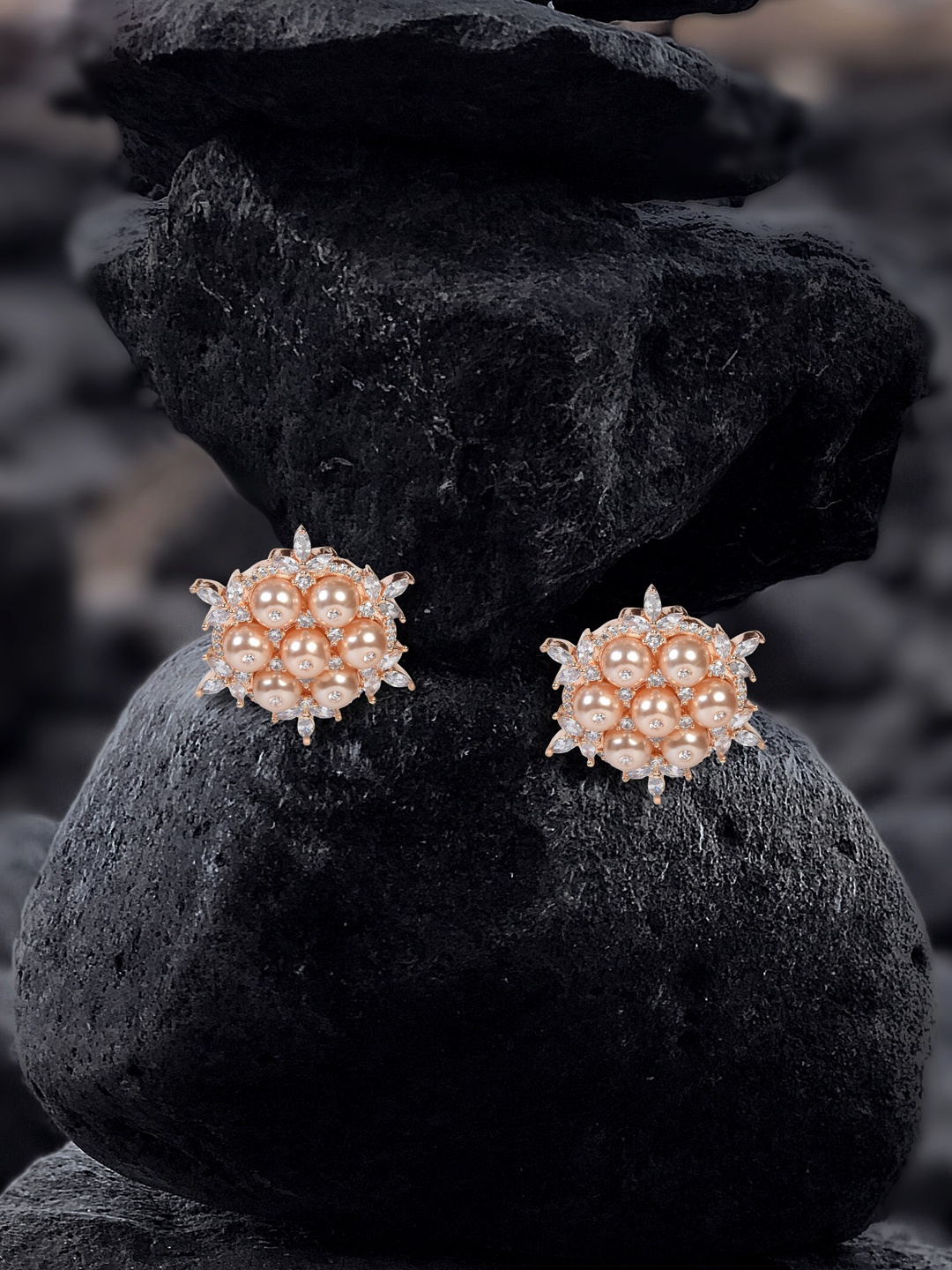 MIDASKART Rose Gold Contemporary Studs