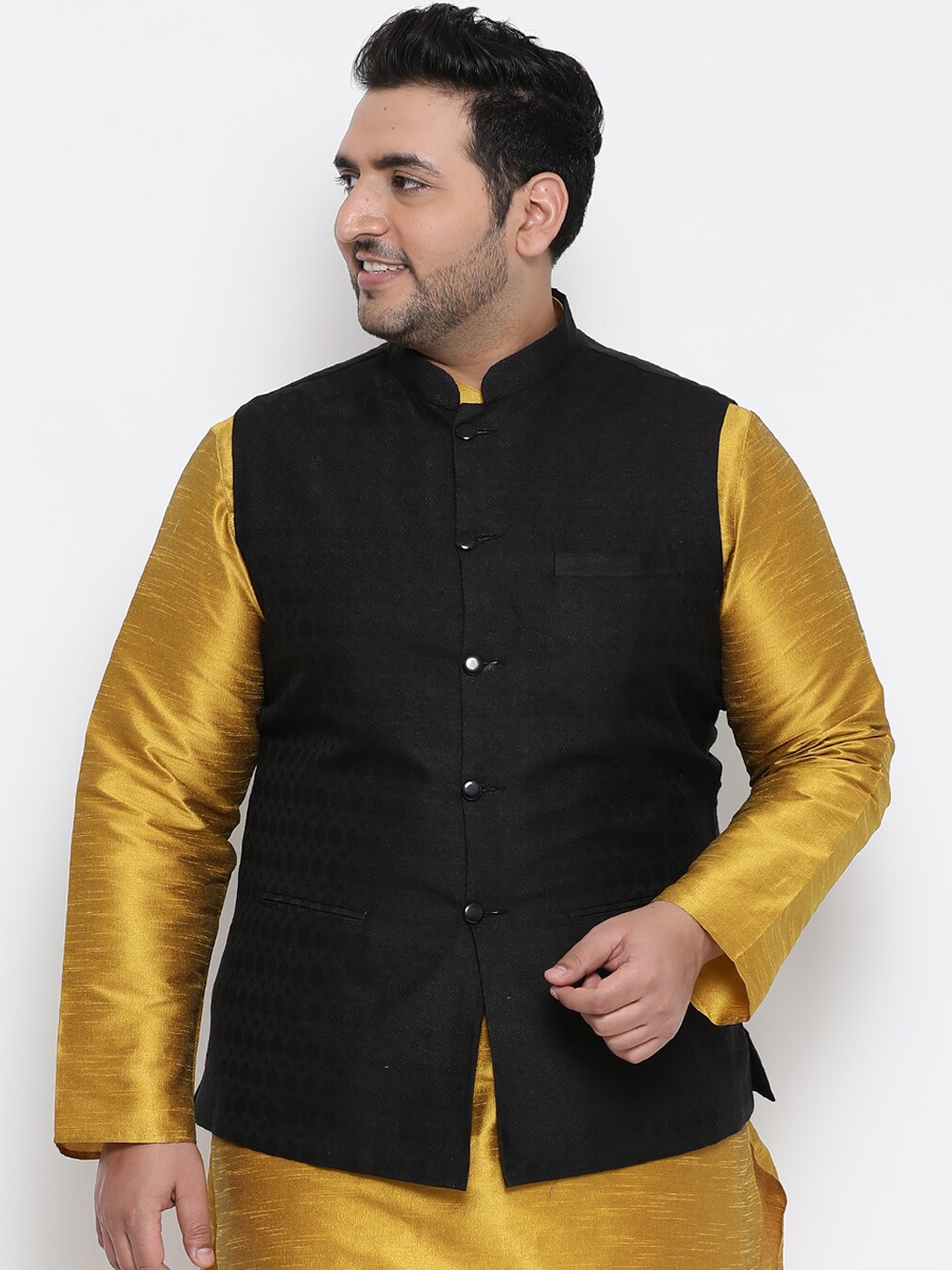 

KISAH Men Textured Regular Fit Woven Nehru Jacket, Black