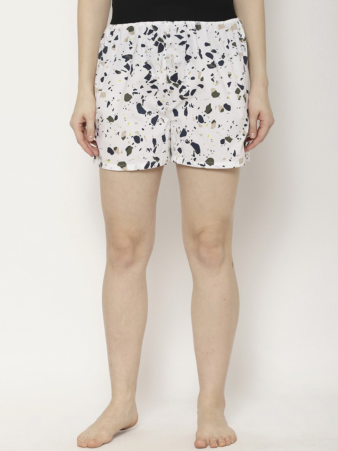

COASTLAND Women White Printed Regular Fit Regular Shorts