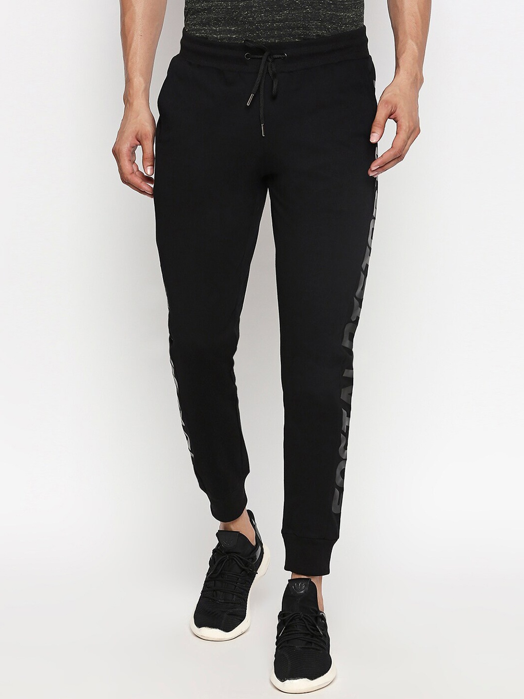 

People Men Black Graphic Slim Fit Joggers