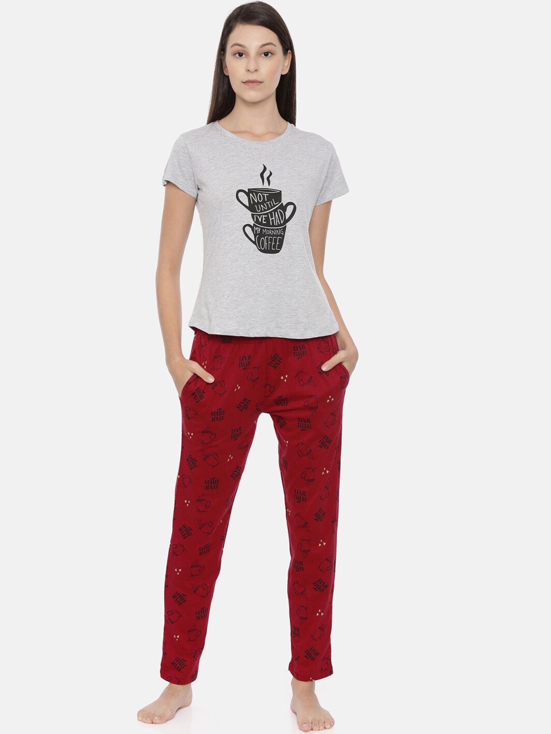 

Curare Women Grey & Black Printed Night Suit