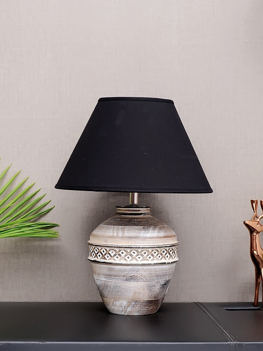 

THE LIGHT STORE White Textured Frustum Table Lamp