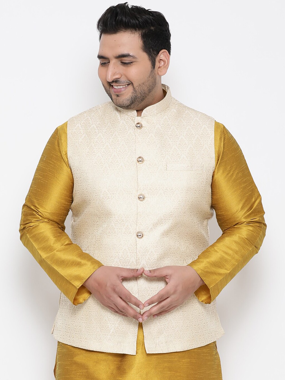 

KISAH Men Textured Regular Fit Ethnic Motifs Nehru Jacket, Cream