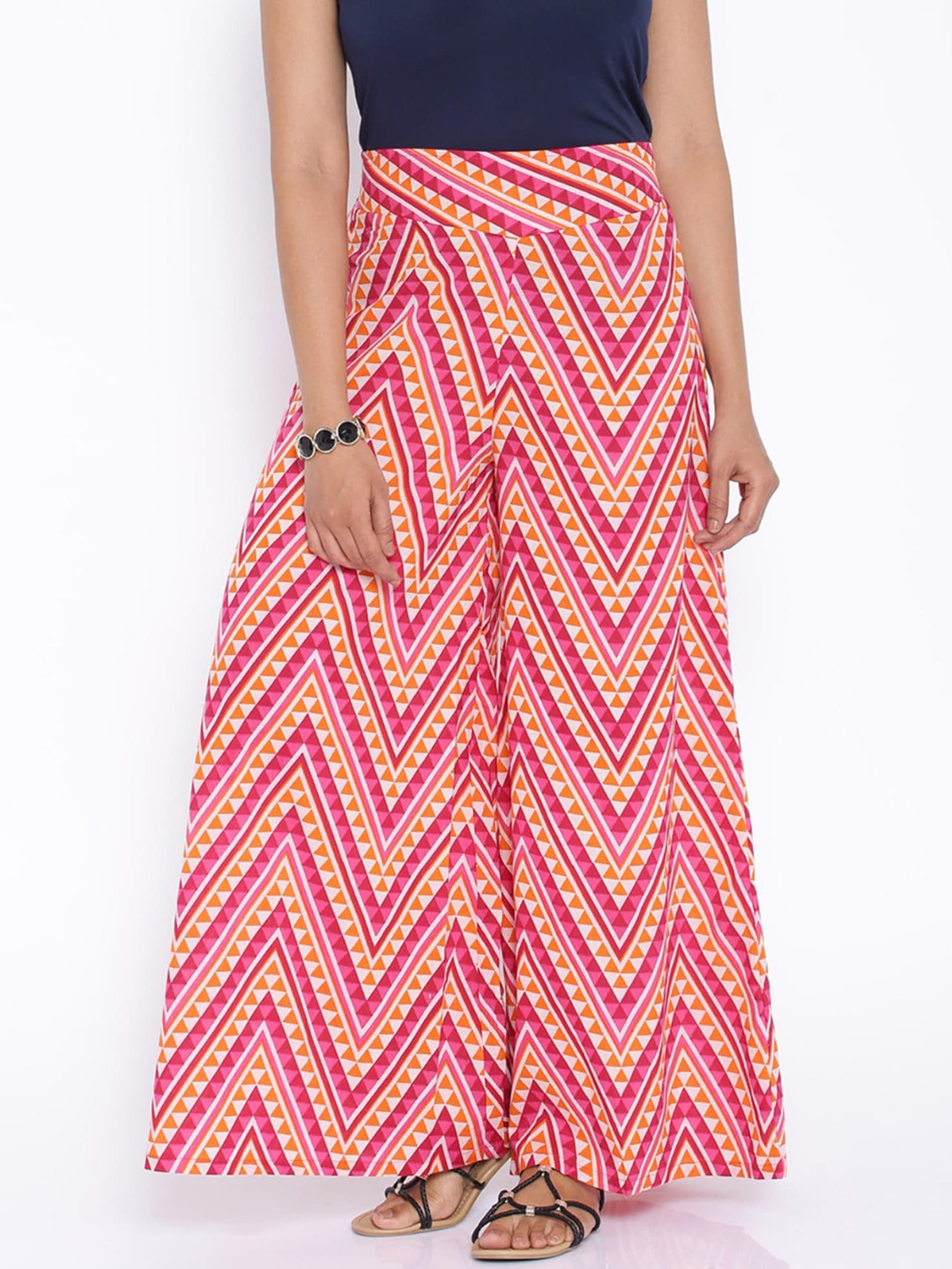 

Desi Weavess Women Pink & Orange Printed Flared Palazzos