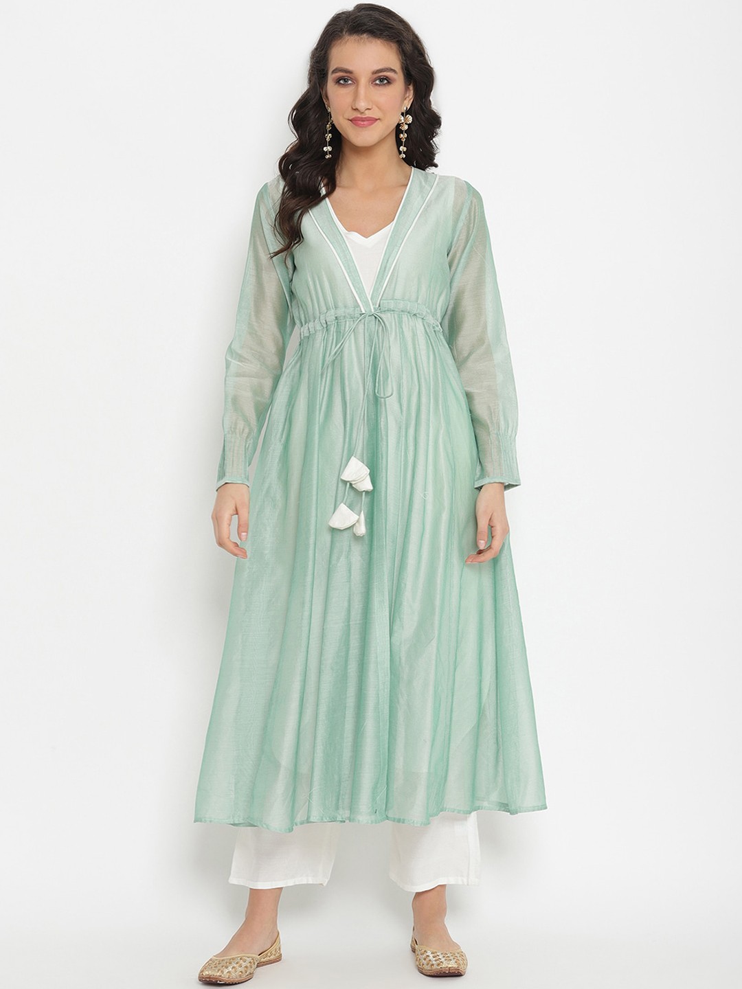 

Abhishti Women Chanderi Shrug & Kurta With Trousers, Green