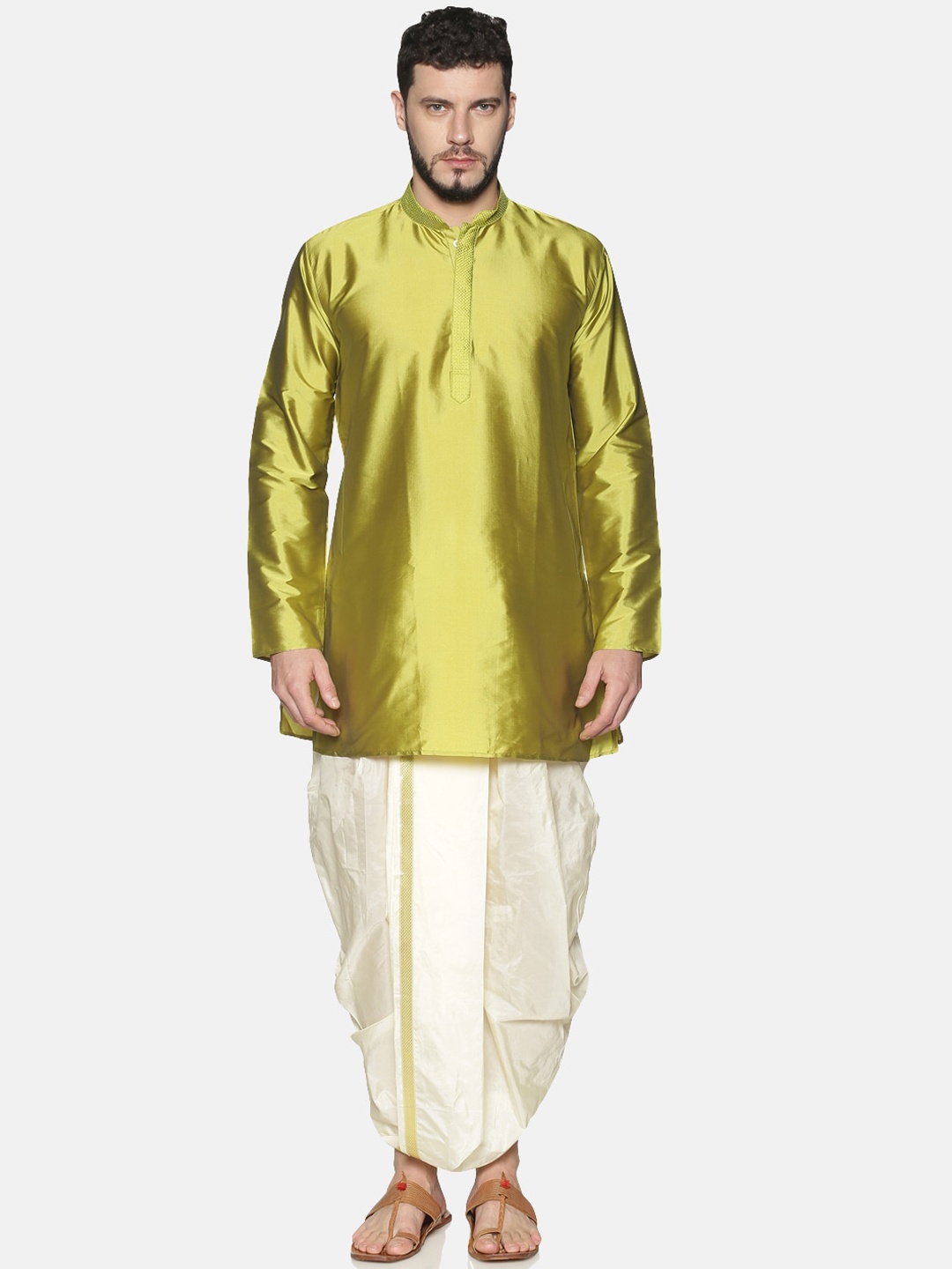

TATTVA Men Green & Cream-Coloured Solid Kurta with Dhoti Pants