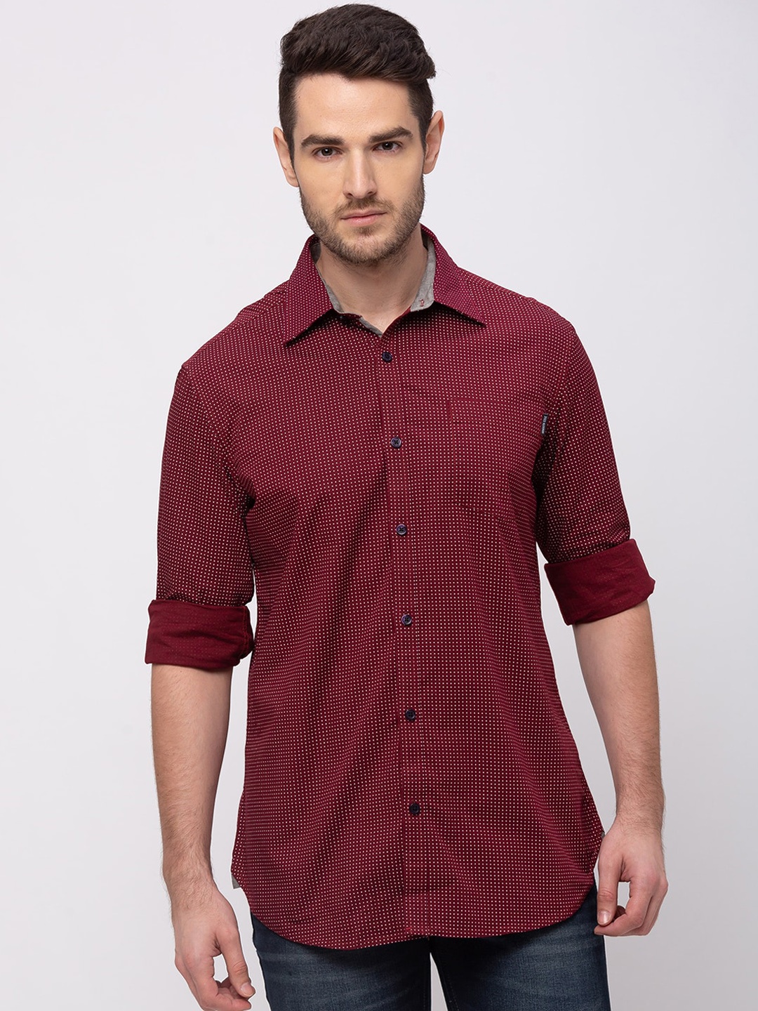 

Kenneth Cole Men Maroon & White Regular Fit Checked Casual Shirt