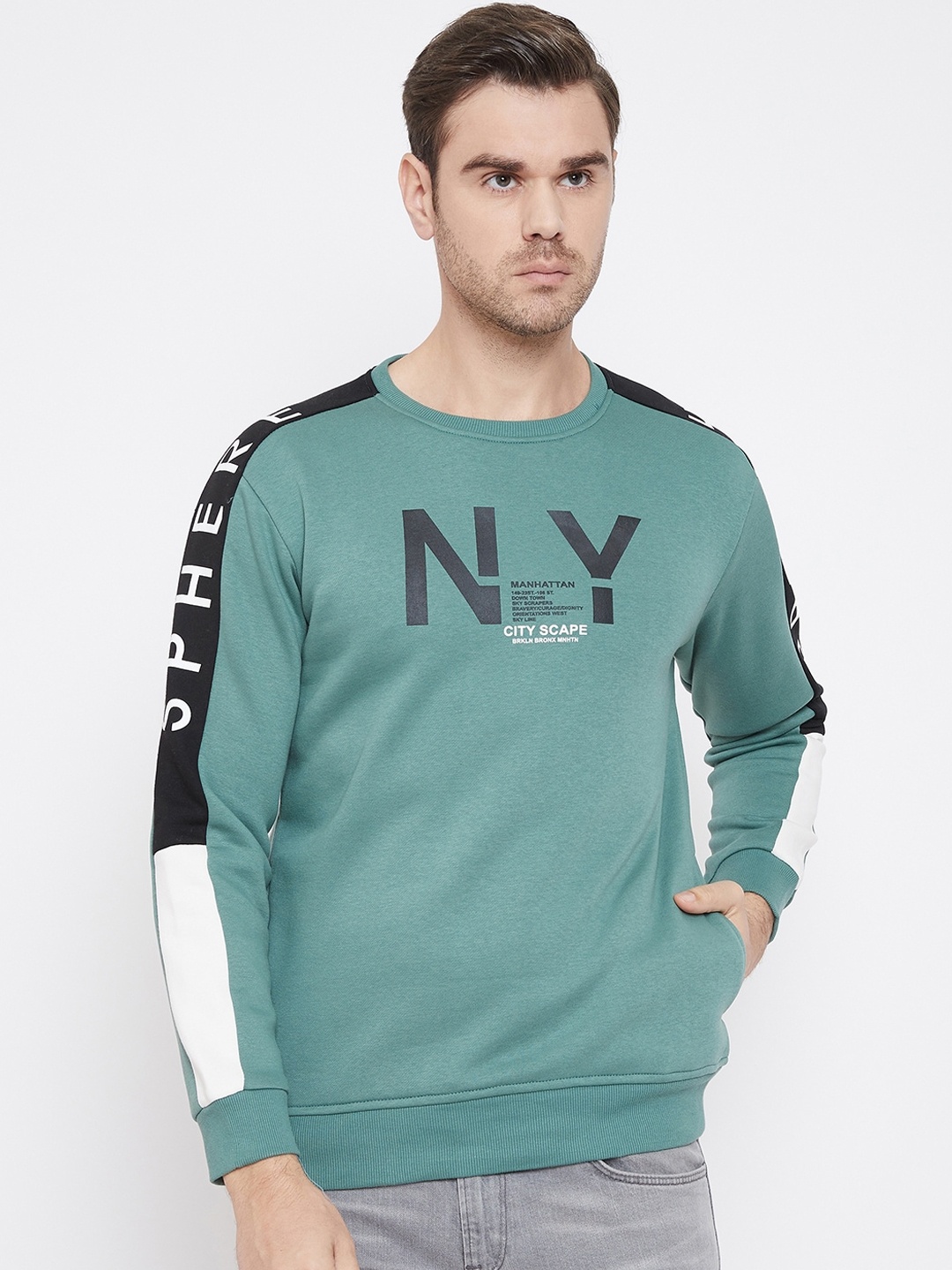 

QUBIC Men Green & Black Printed Sweatshirt