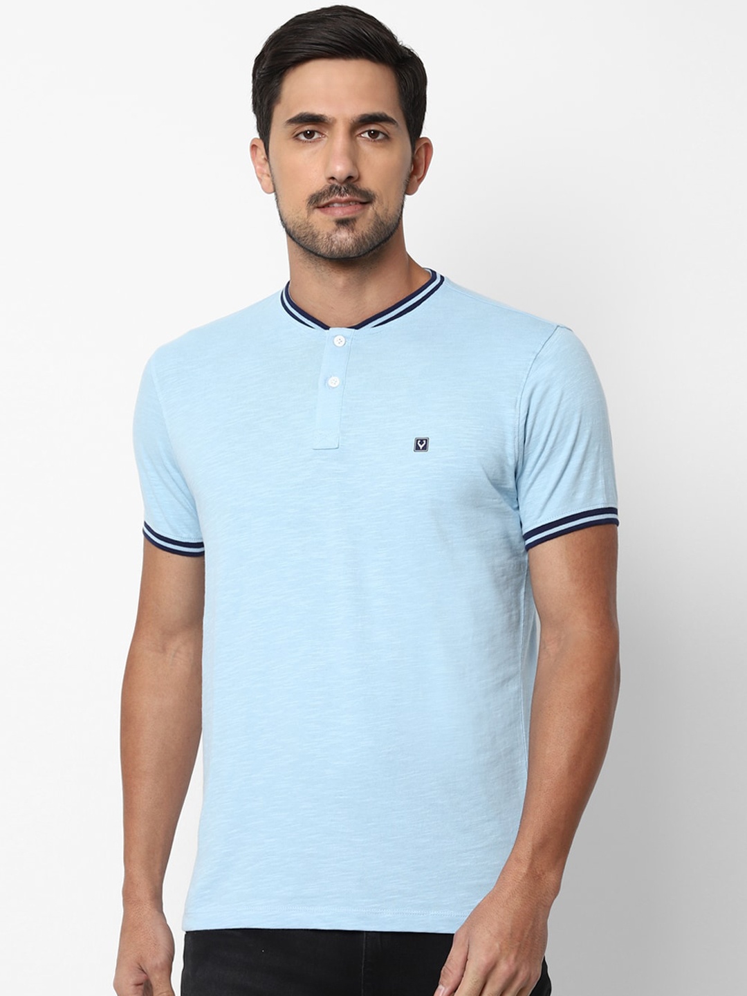 

Allen Solly Sport Men Blue Solid Henley Neck T-shirt