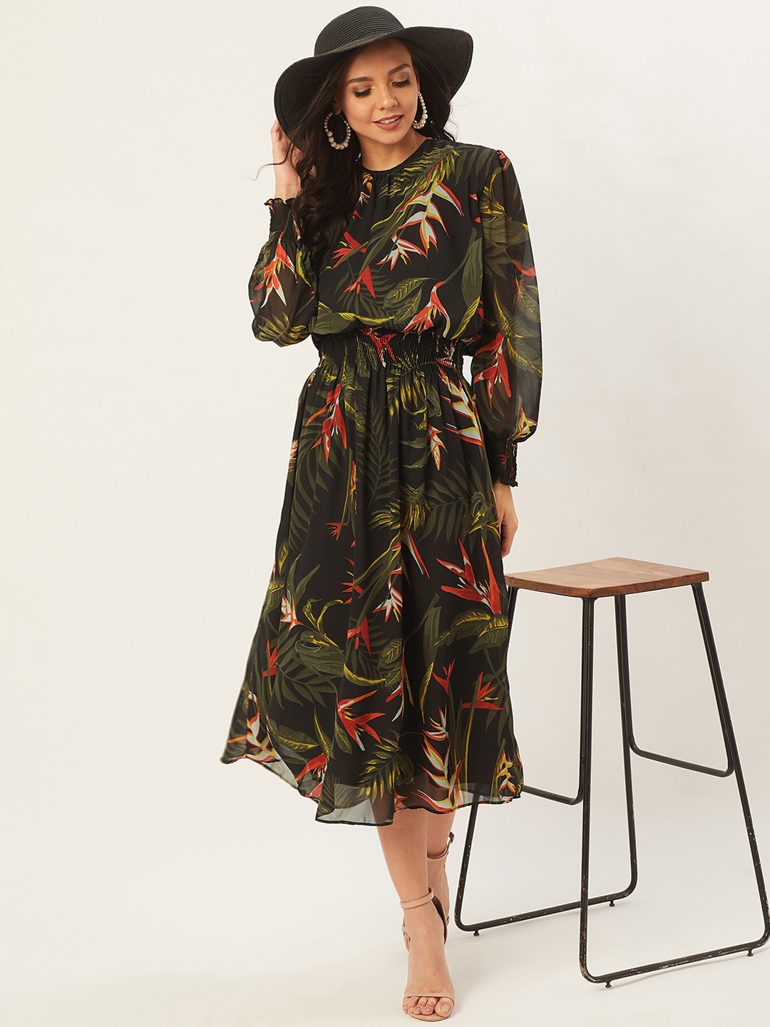 

ANVI Be Yourself Women Green Tropical Printed A-Line Dress