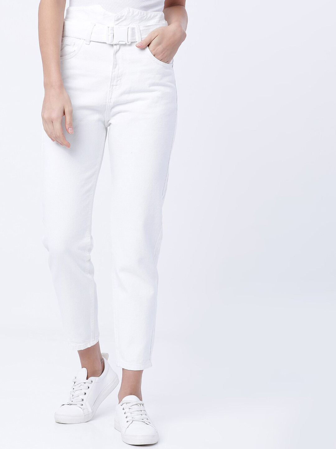 

Tokyo Talkies Women White Slim Fit Mid-Rise Clean Look Stretchable Jeans