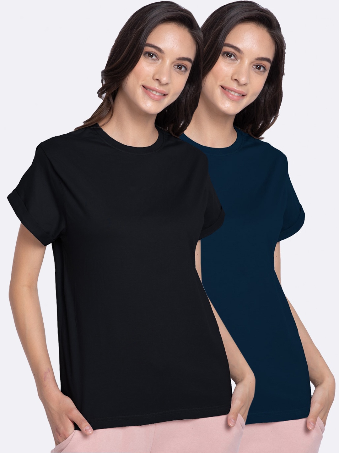 

Bewakoof Women Black Solid Round Neck Oversize T-shirt