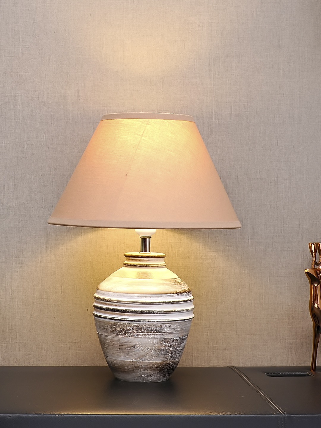 

THE LIGHT STORE White Solid Frustum Table Lamp