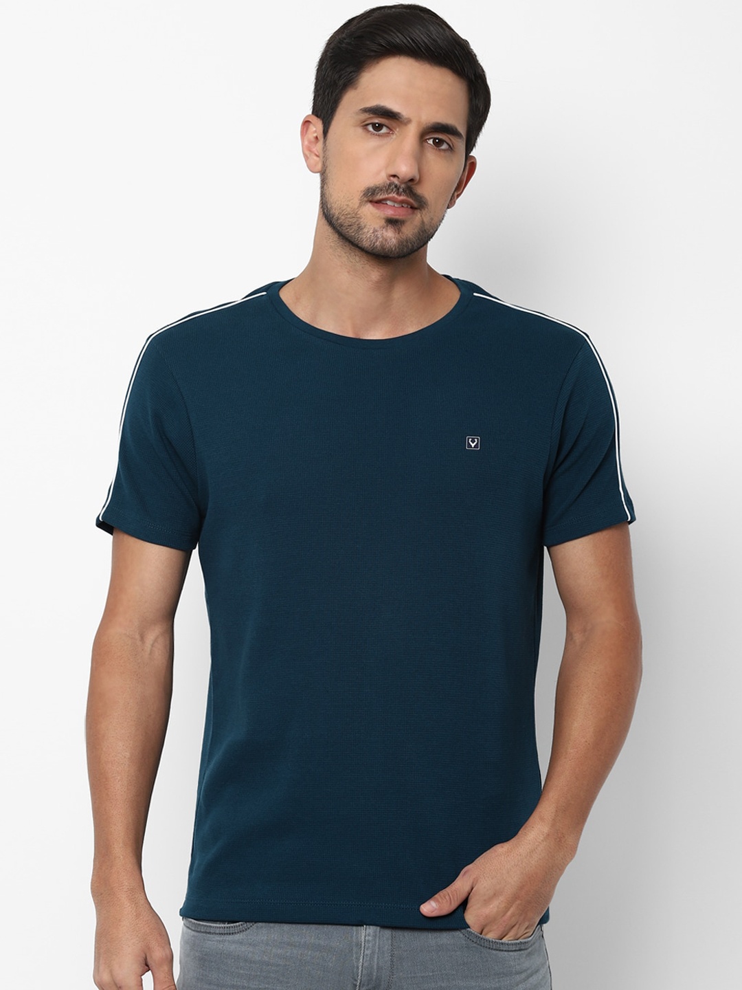 Allen Solly Sport Men Navy Blue Solid Round Neck Pure Cotton T-shirt
