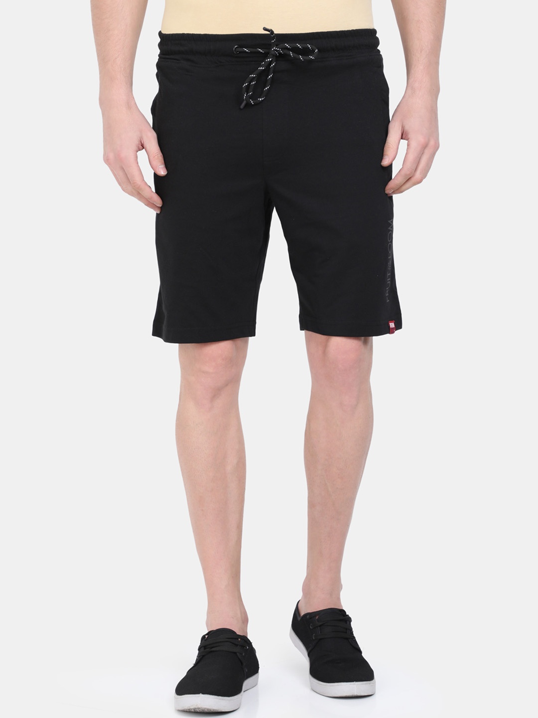 

Fruit of the loom Men Straight Fit Jersey Shorts, Black