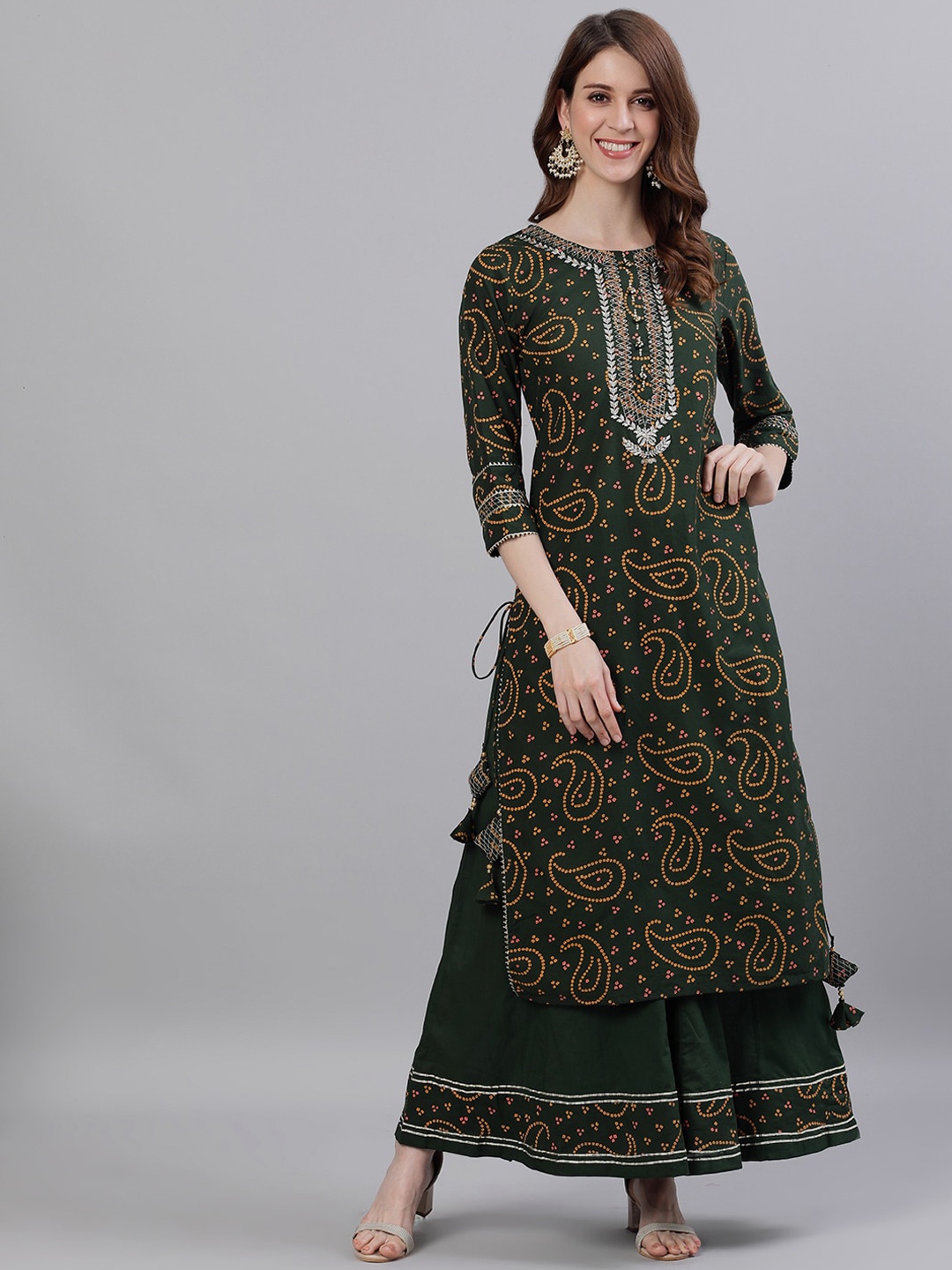 

Ishin Women Green Bandhani Printed Kurta with Sharara