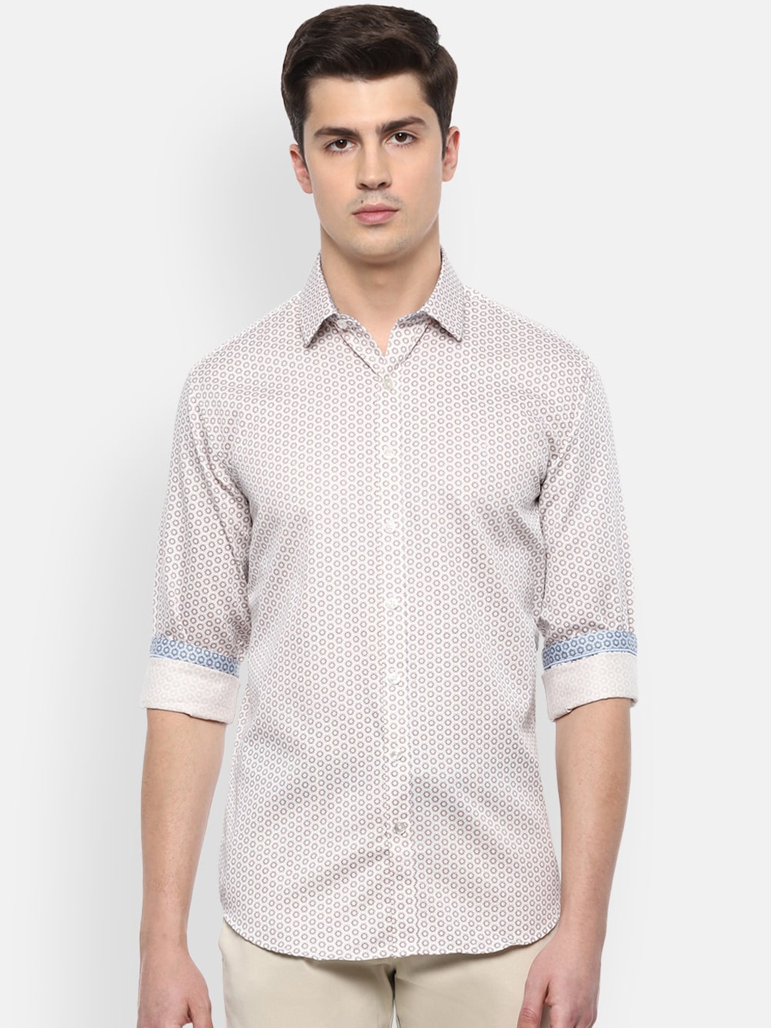 

V Dot Men Beige & Brown Slim Fit Printed Casual Shirt