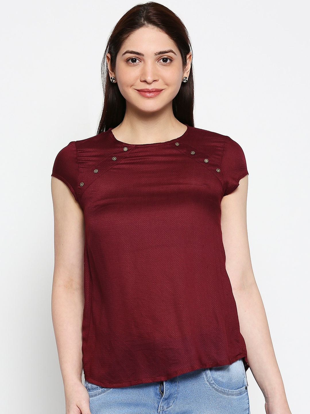 

People Women Maroon Solid Top