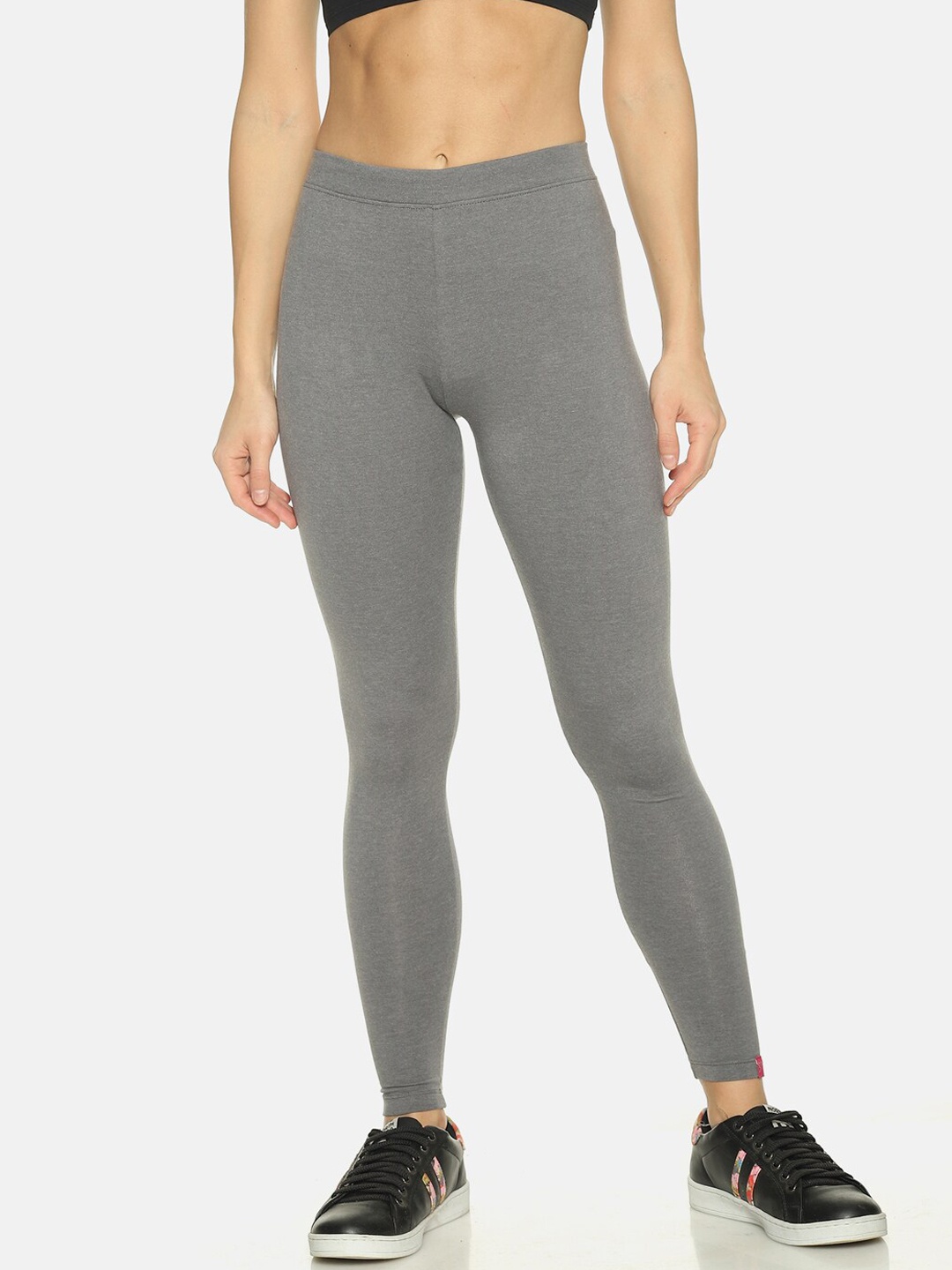 

TWIN BIRDS Women Grey Solid Tailored Fit Ankle Length Tights