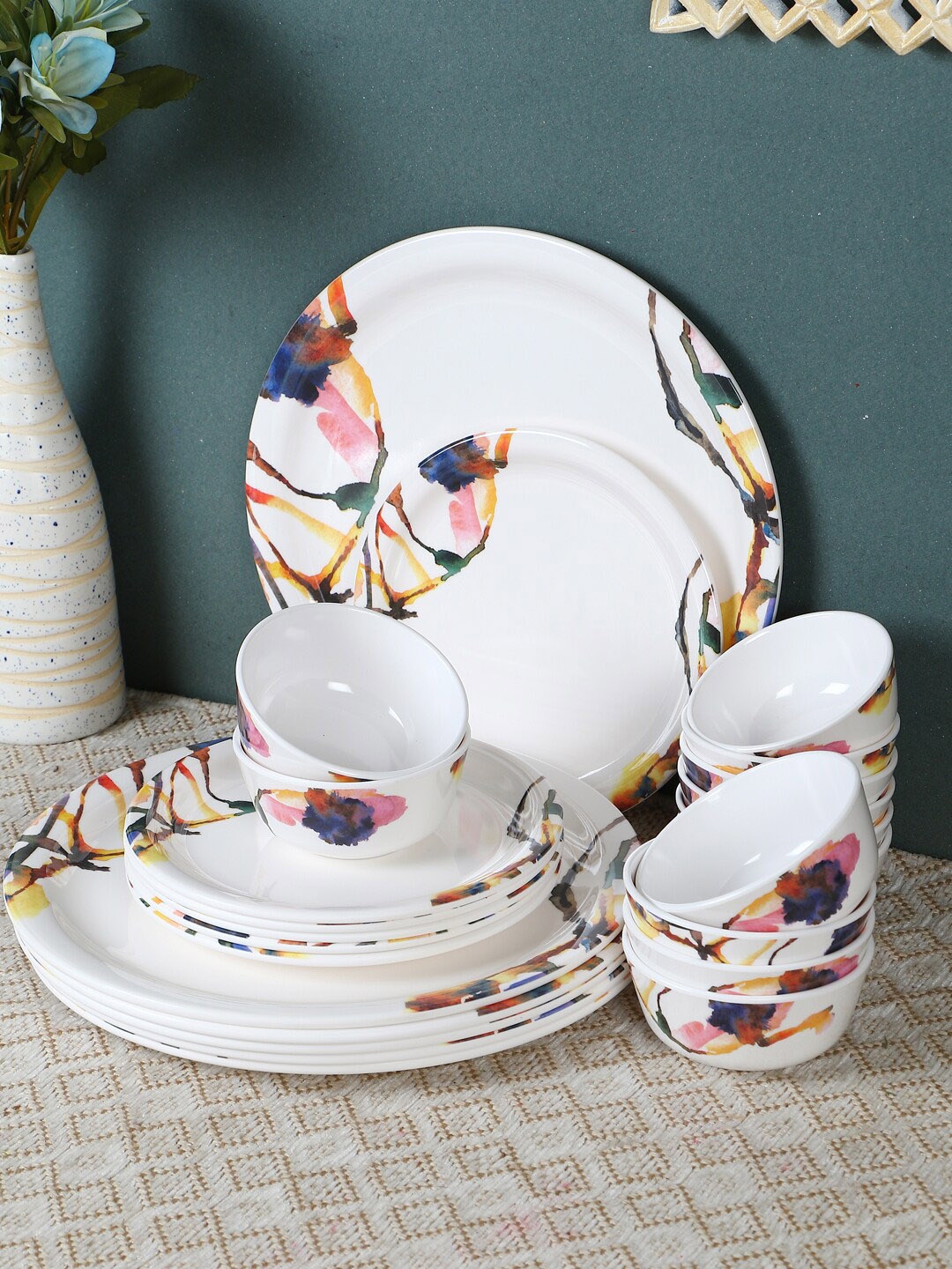 

Servewell White & Yellow 24 Pcs Melamine Dinner Set