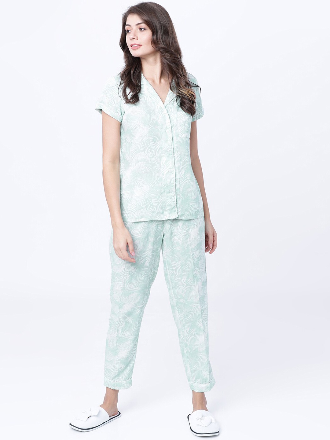 

Tokyo Talkies Women Green & White Printed Night Suit