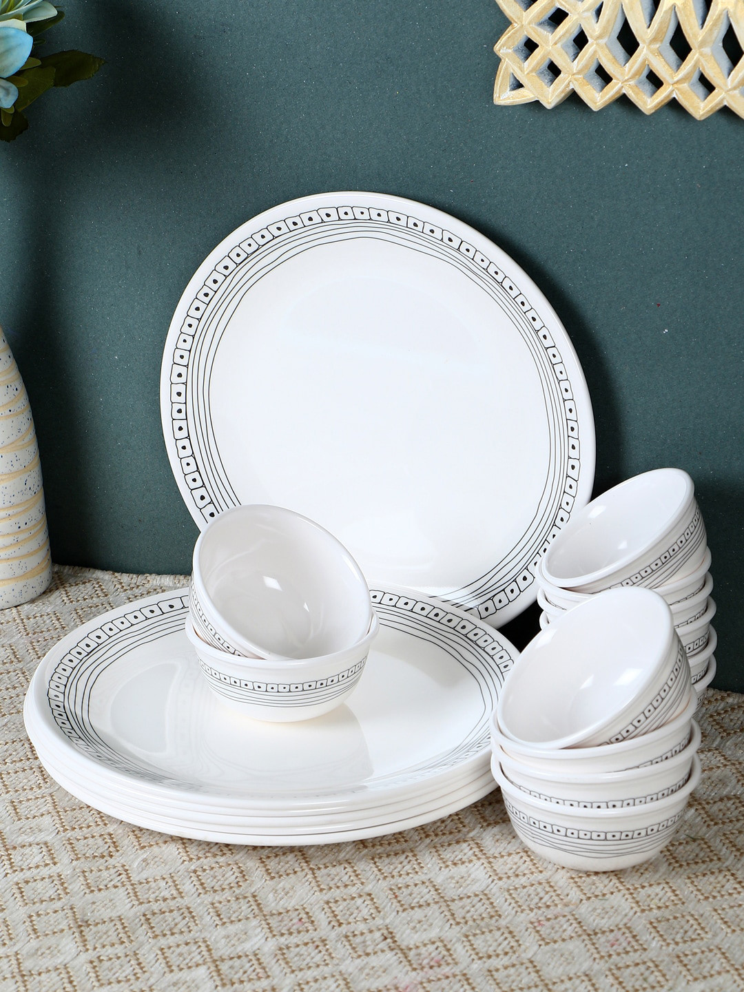 

Servewell Unisex White Printed 24 pc Urmi Dinner Set