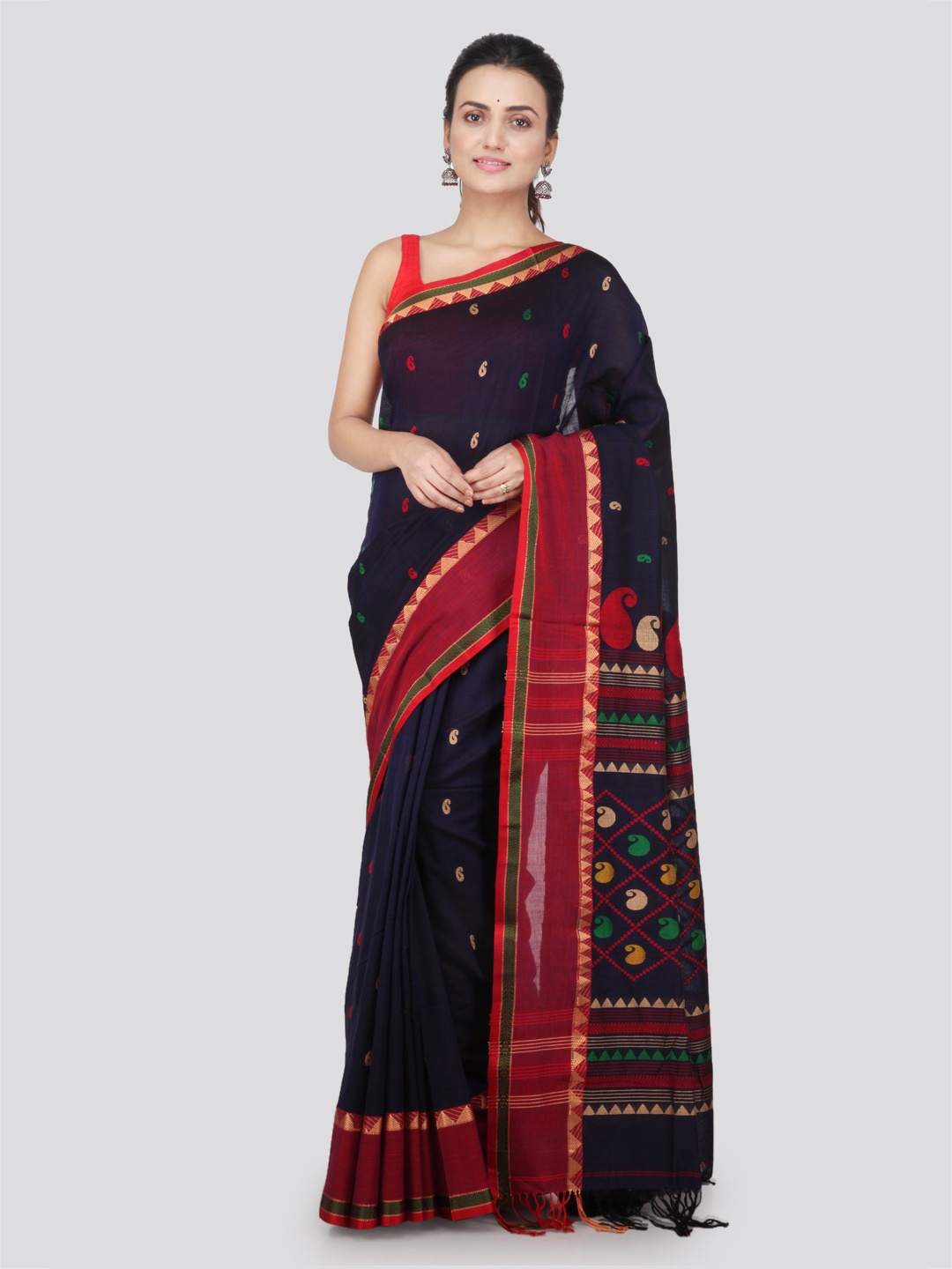 

PinkLoom Navy Blue & Red Pure Cotton Woven Design Handloom Sustainable Saree