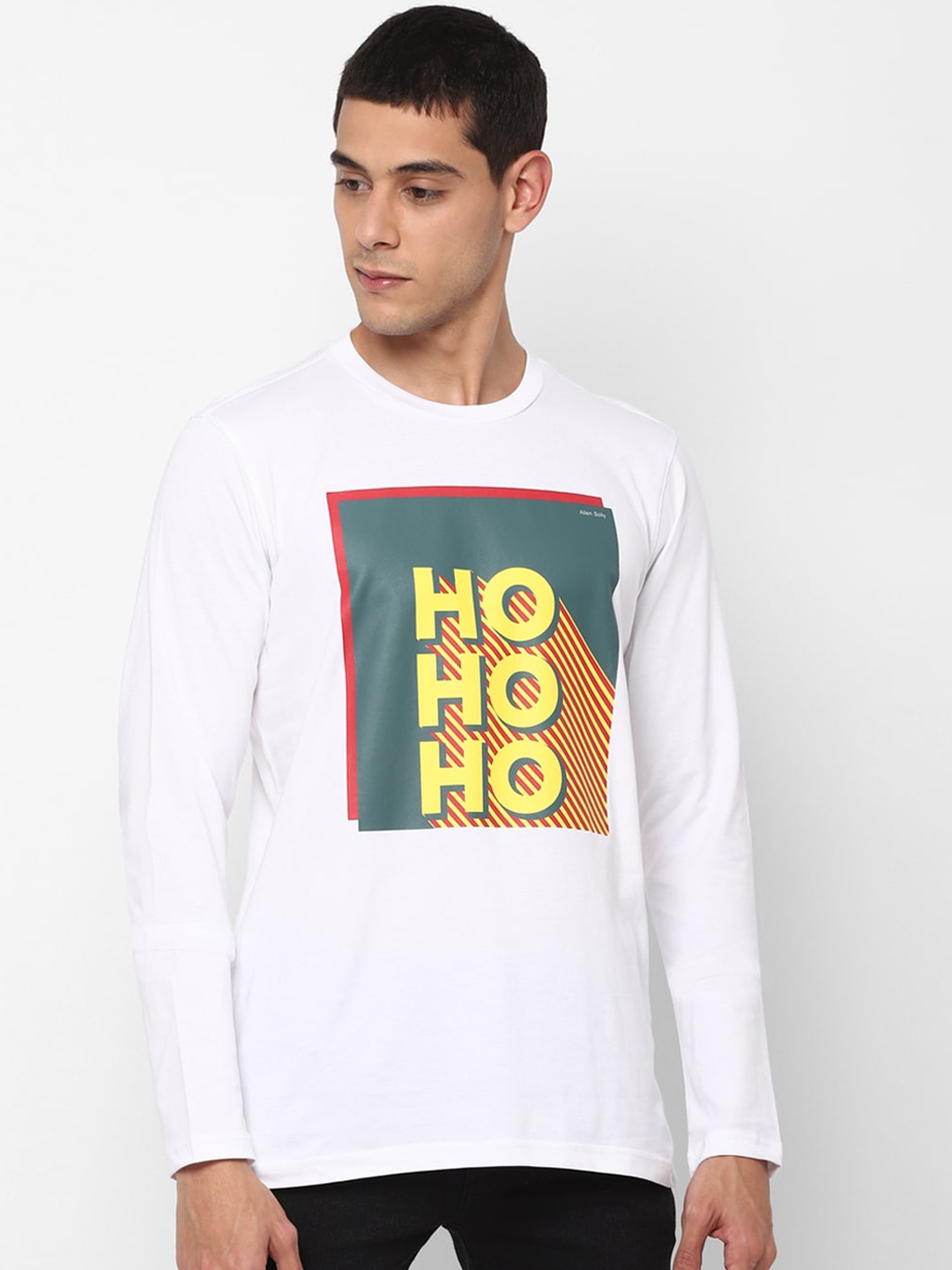 

Allen Solly Men White Printed Round Neck T-shirt