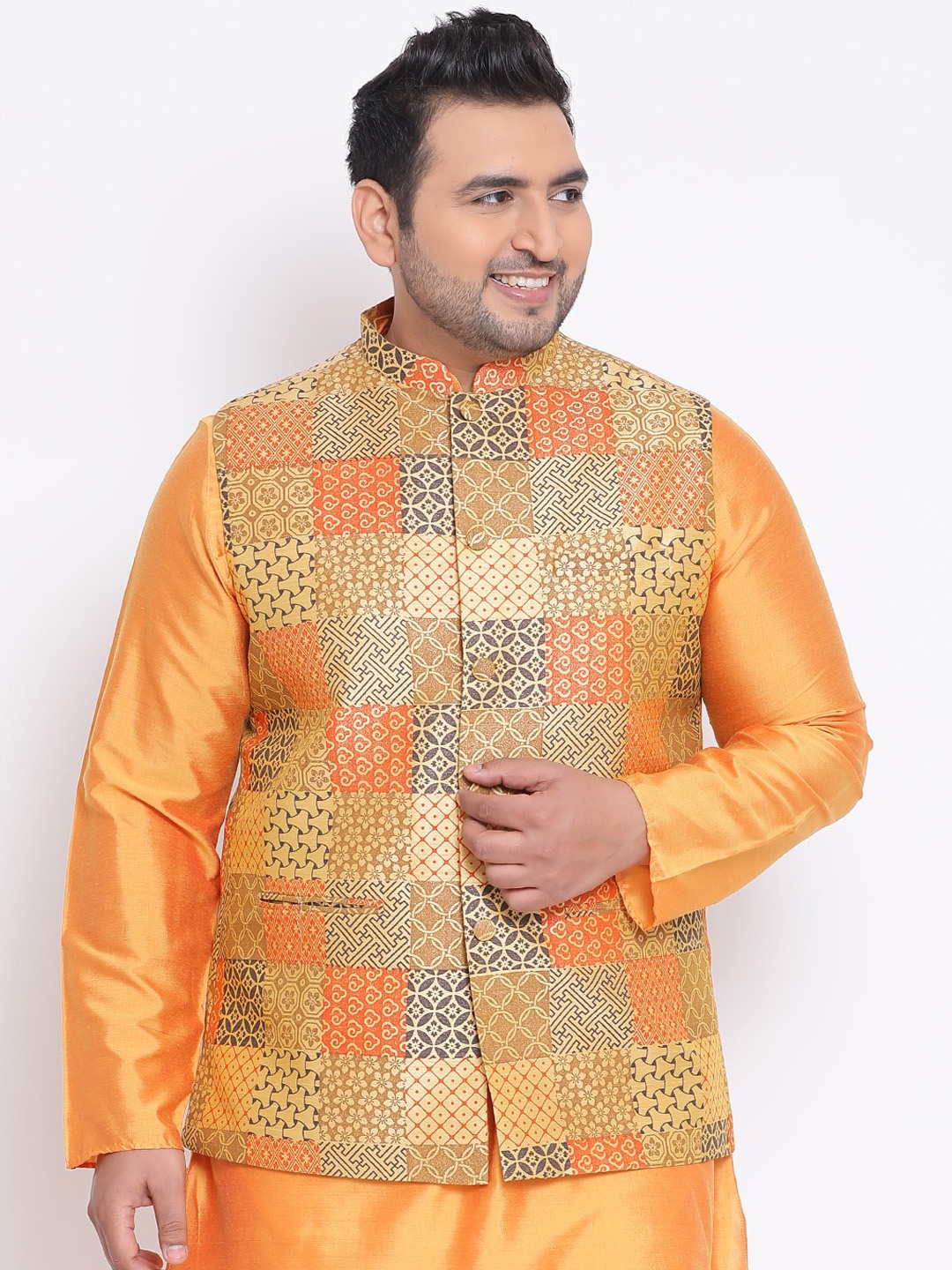 

KISAH Men Printed Zari Regular Fit Nehru Jacket, Orange