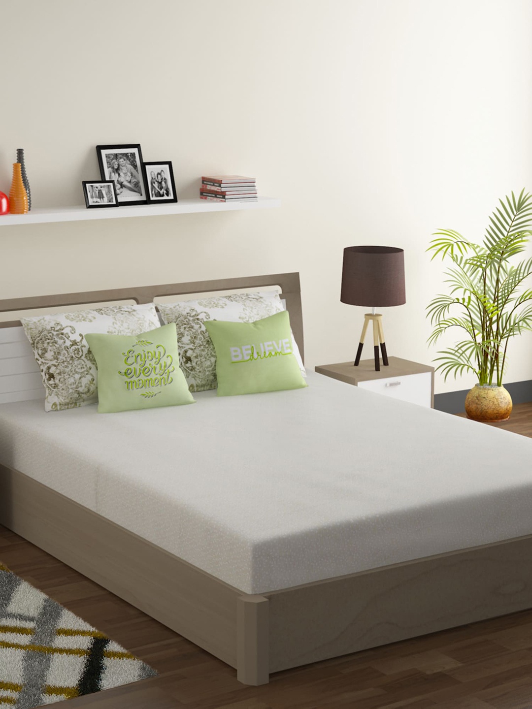 SWAYAM Green & White Geometric 210 TC Cotton 1 King Bedsheet with 2 Pillow Covers