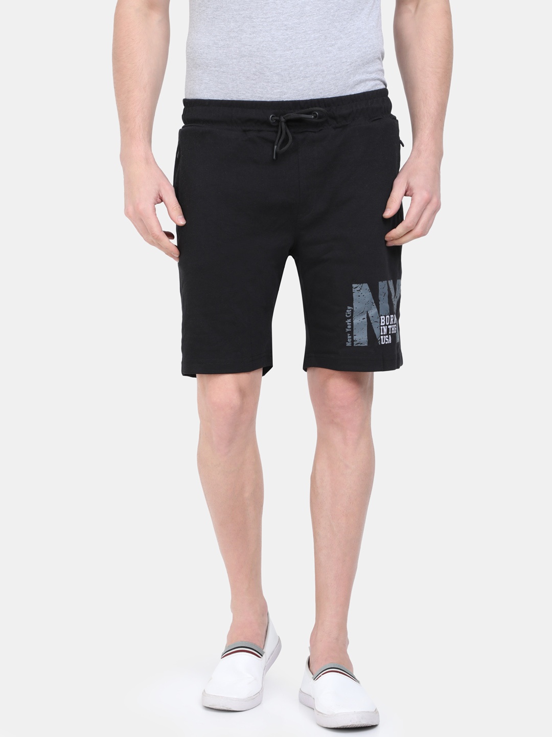 

Fruit of the Loom Men Straight Fit Cotton Shorts, Black