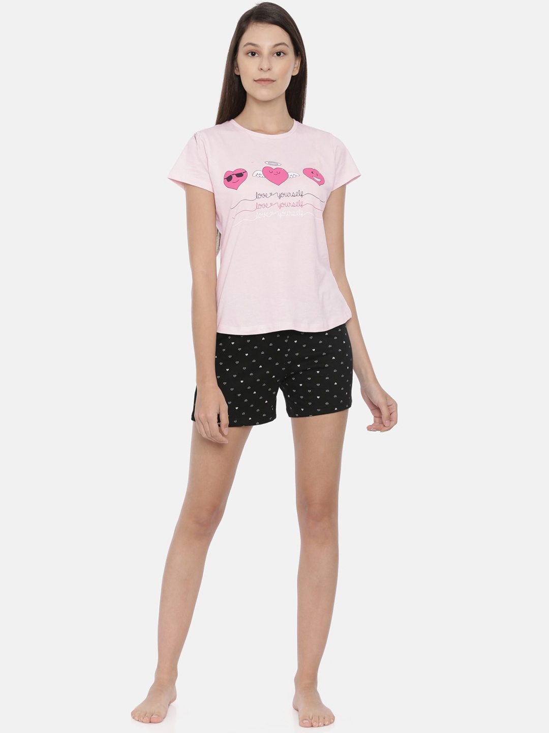 

Curare Women Pink & Black Printed Night Suit