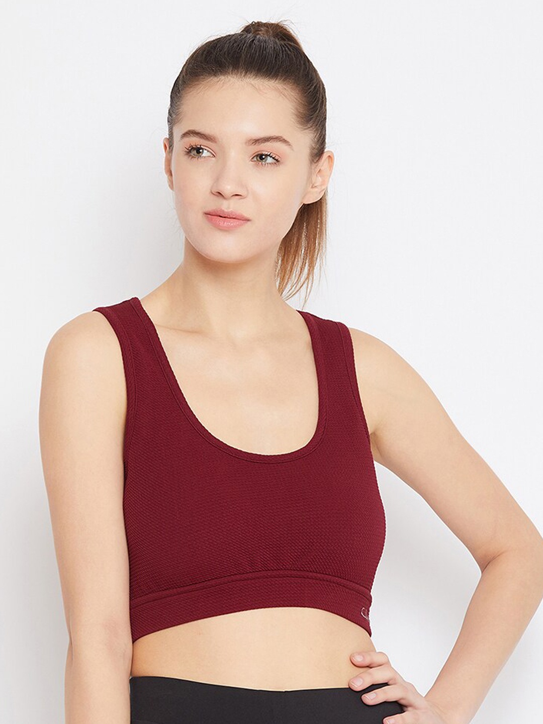 

Clovia Maroon Solid Non-Wired Lightly Padded Workout Bra BR2056P09XXL