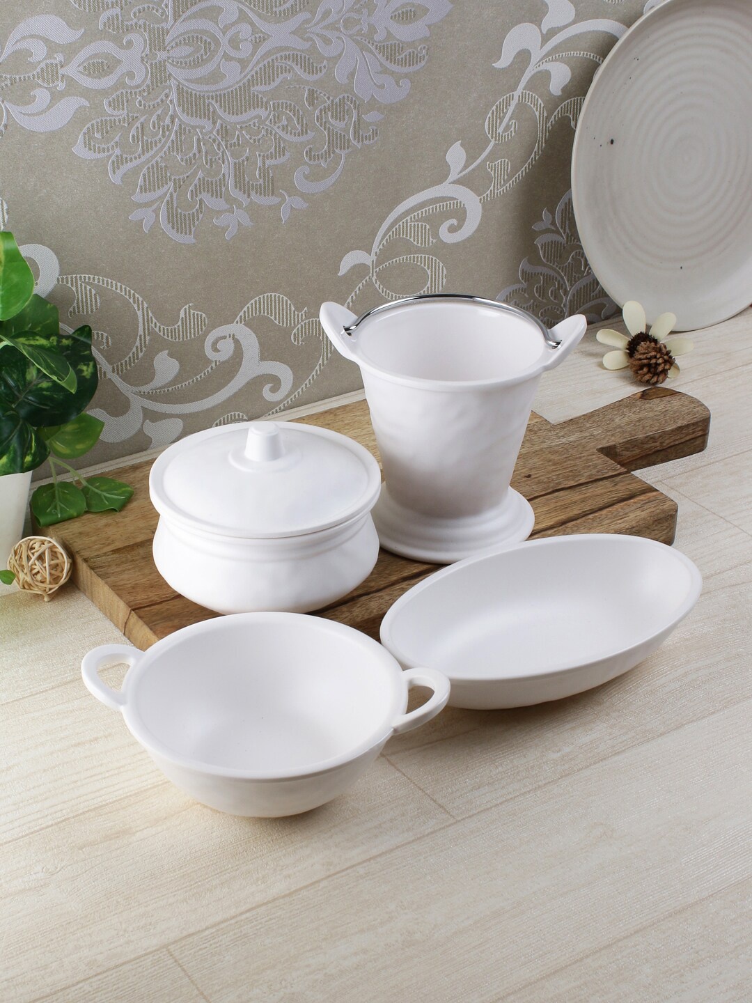 

Servewell White Solid Set of 4 Indian Serving Bowls