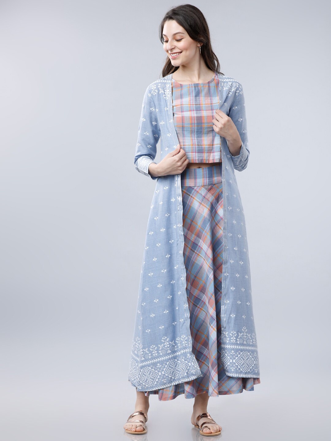 

Vishudh Women Blue & White Printed Top with Skirt And Shrug