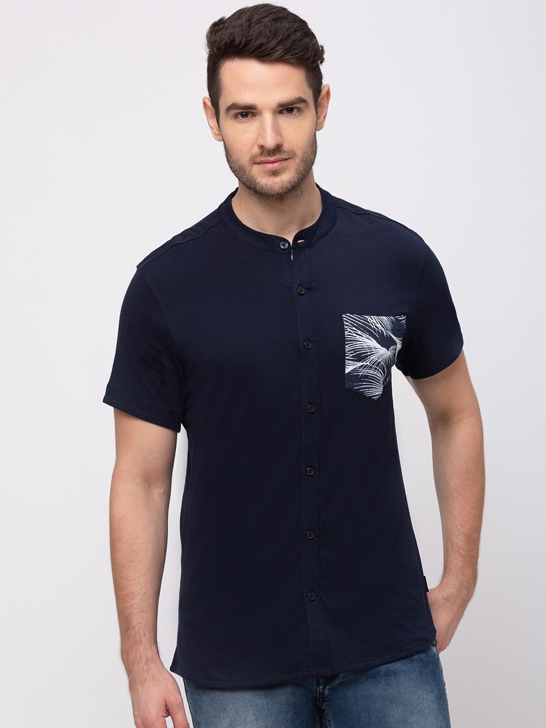 

Kenneth Cole Men Navy Blue Slim Fit Solid Casual Shirt