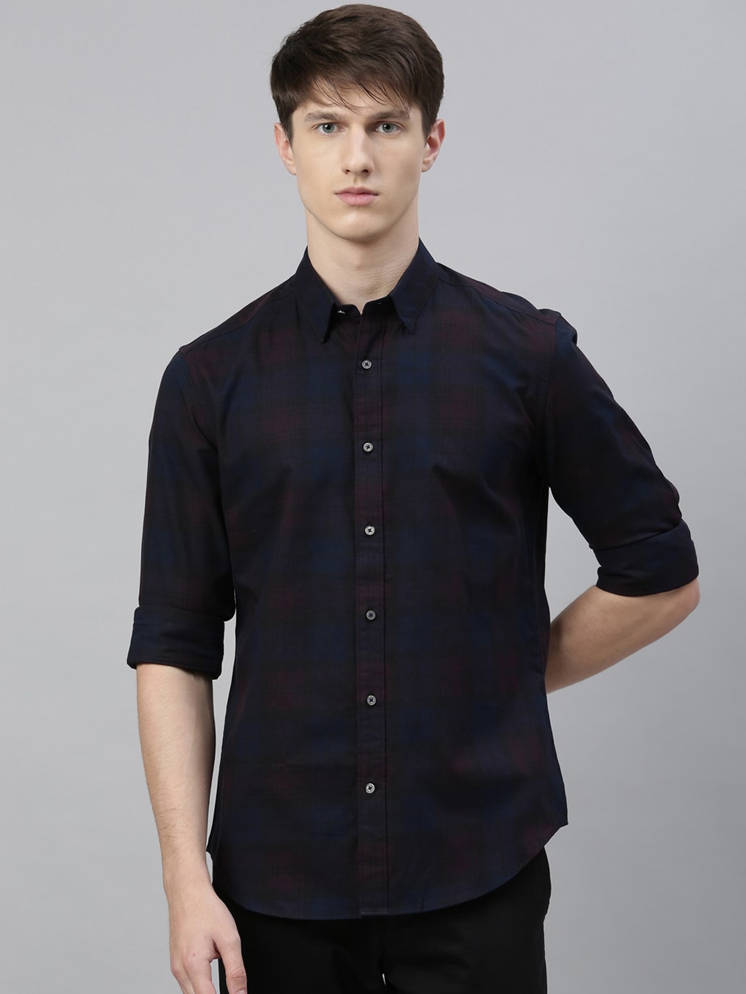 

RARE RABBIT Men Blue & Purple Tailored Fit Checked Casual Shirt