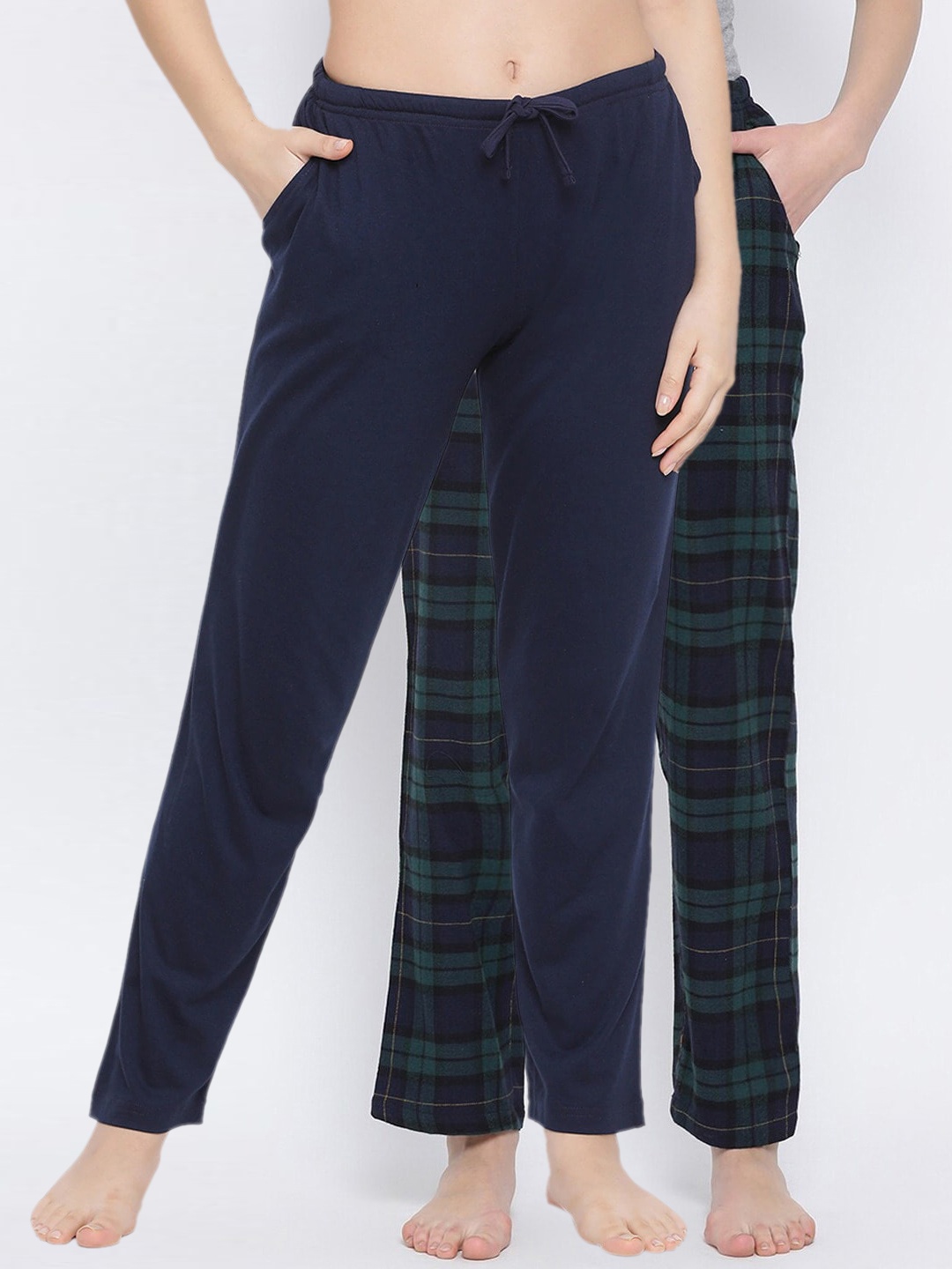 

Kanvin Women Pack Of 2 Solid Lounge Pants, Navy blue