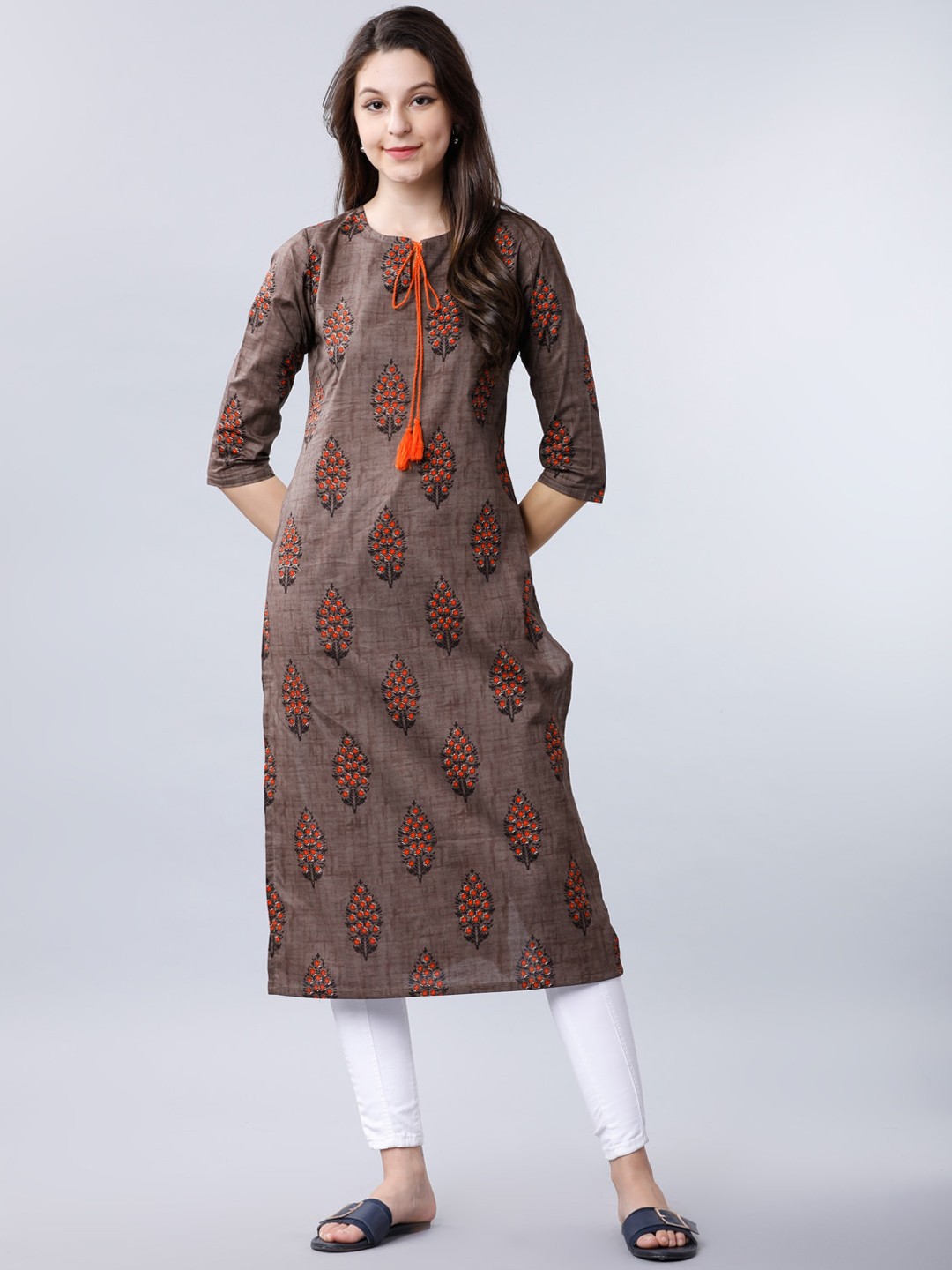 

Vishudh Women Brown & Orange Printed Straight Kurta