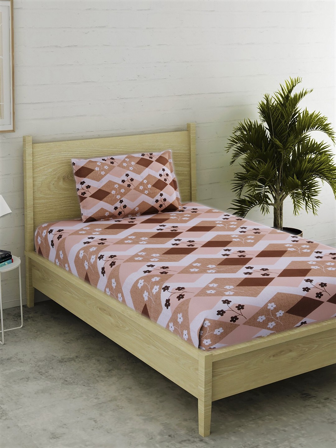 

EverHOME Beige & Brown Floral 144 TC Cotton 1 Single Bedsheet with 1 Pillow Cover
