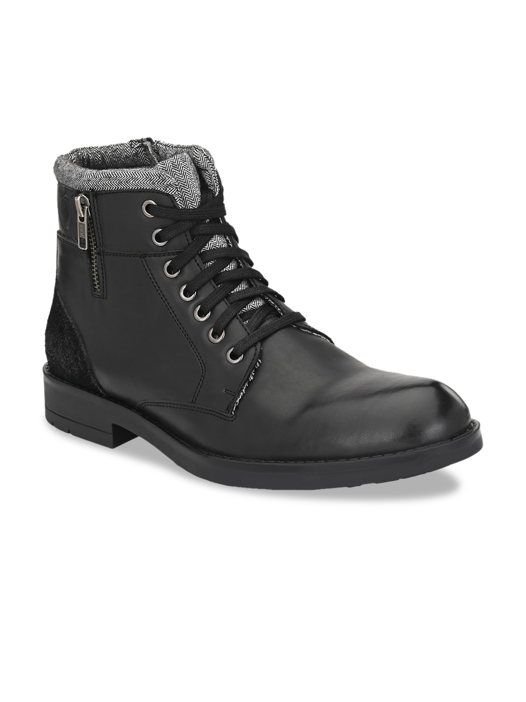 

Delize Men Black Solid Flat Boots