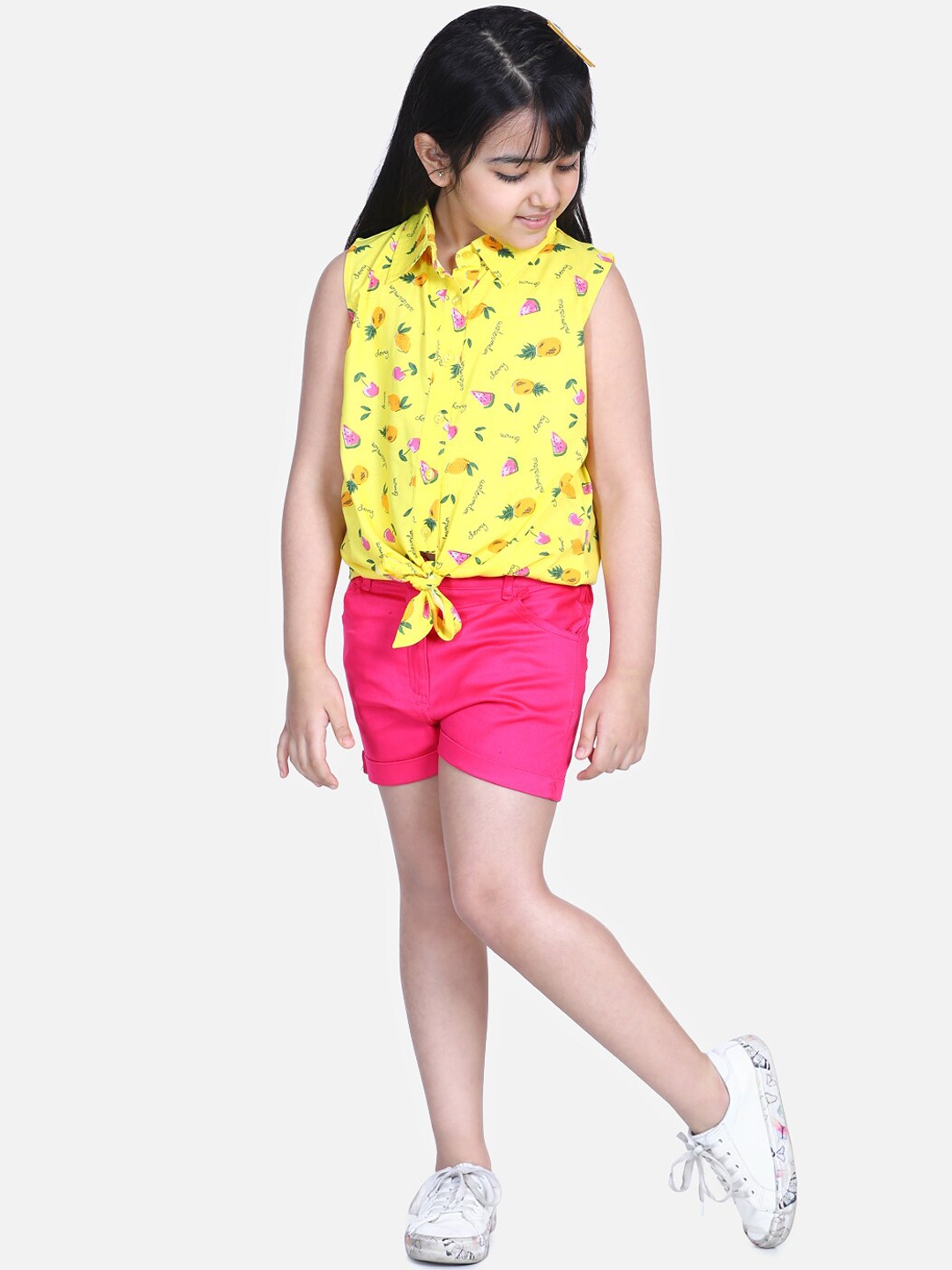 

StyleStone Girls Yellow & Pink Printed Top with Shorts