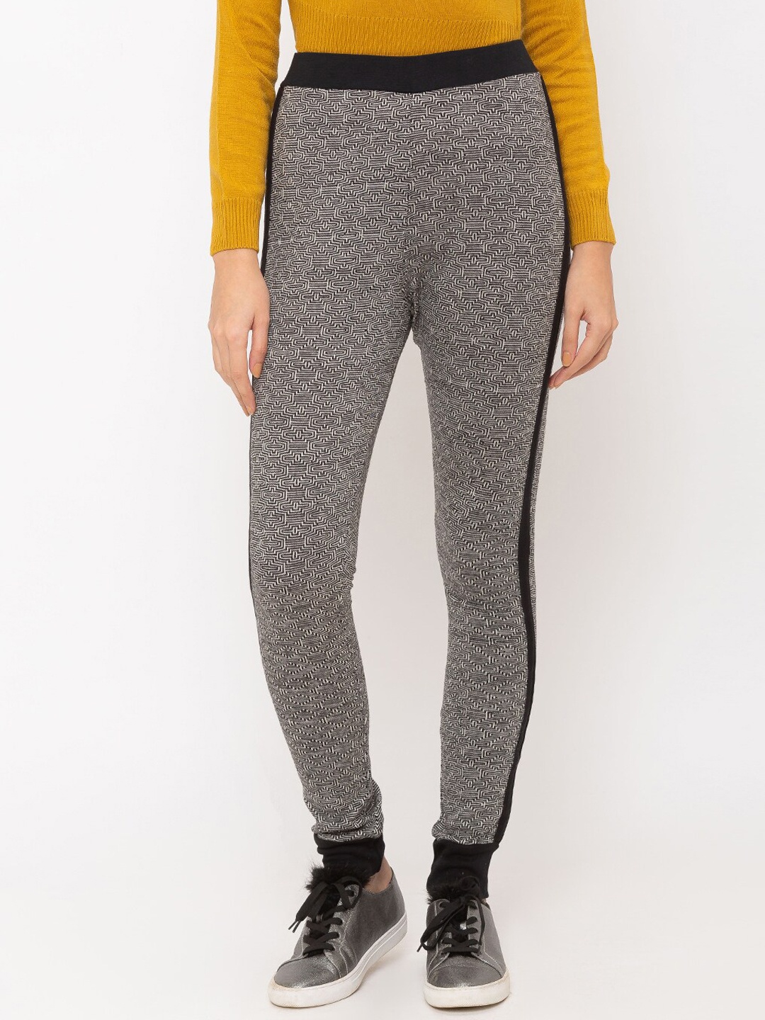 

Globus Women Grey Regular Fit Printed Parallel Trousers