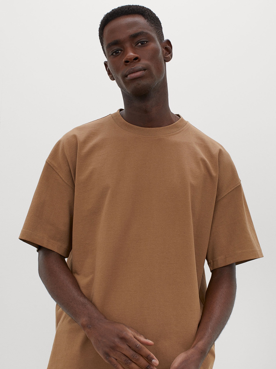 

HM Men Beige Cotton Pure Cotton T-shirt