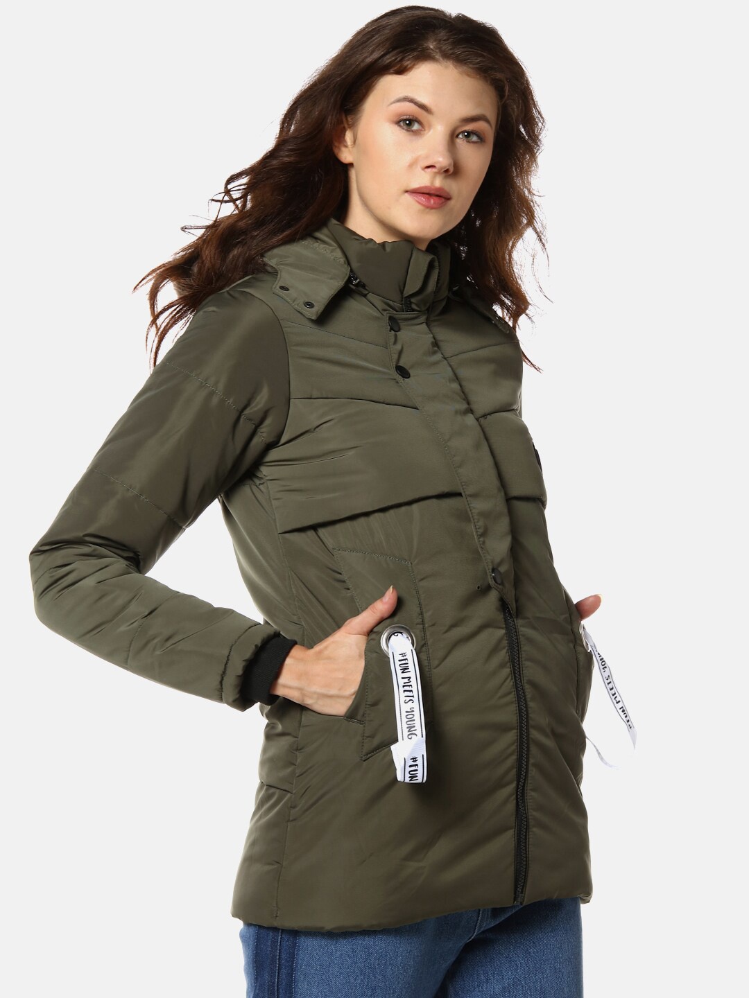 

Campus Sutra Women Olive Green Solid Windcheater Padded Jacket