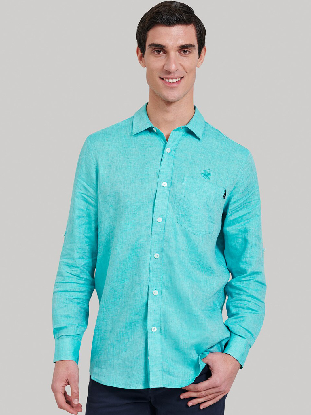 

Beverly Hills Polo Club Men Green Regular Fit Solid Casual Shirt